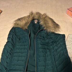 Chico’s sleeveless vest